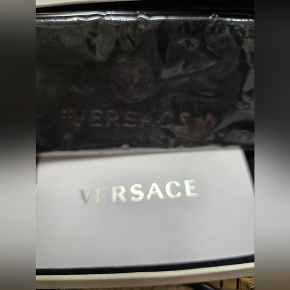 Versace frames - Picture 8 of 9